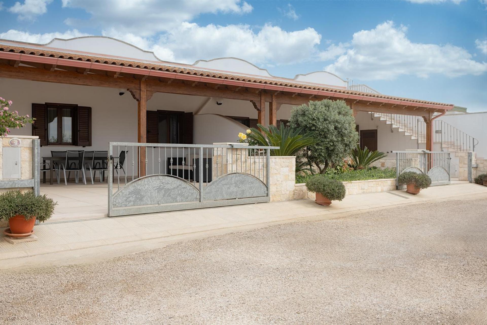 Green Sea Villas Torre San Giovanni Exterior foto